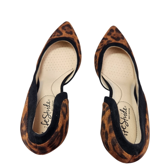 LifeStride Leopard Print Pumps Size 8M Animal Print Pointed Toe Heels Comfort - Picture 7 of 11